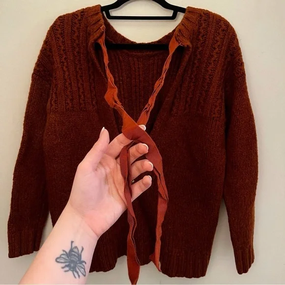 Aerie Open Back Cozy Orange/Brown Knit Sweater - Picture 5 of 6